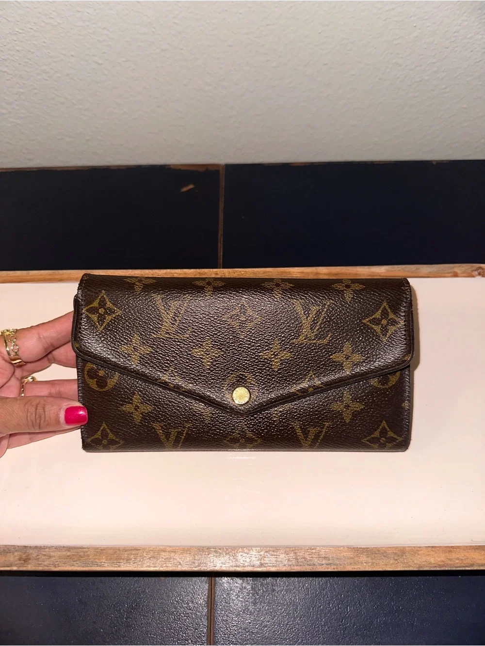 Louis Vuitton Monogram Sarah Envelope Wallet